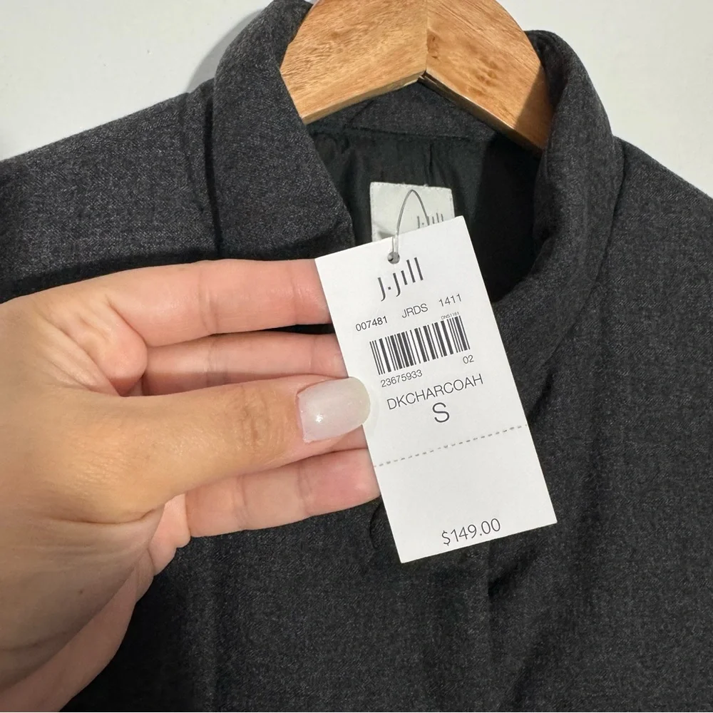NWT J Jill Charcoal Gray Quilted Puffer‎ Jacket Coat Zip Pockets Small Modern